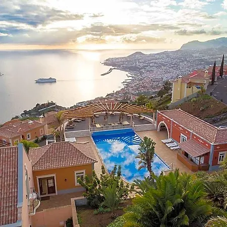 Palheiro Village 4*